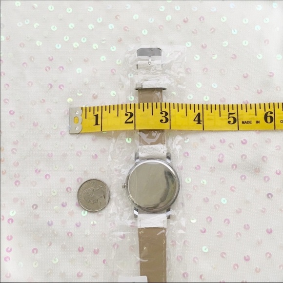 I’m Late Anyway Quartz Statement Watch. NWT - Picture 12 of 12